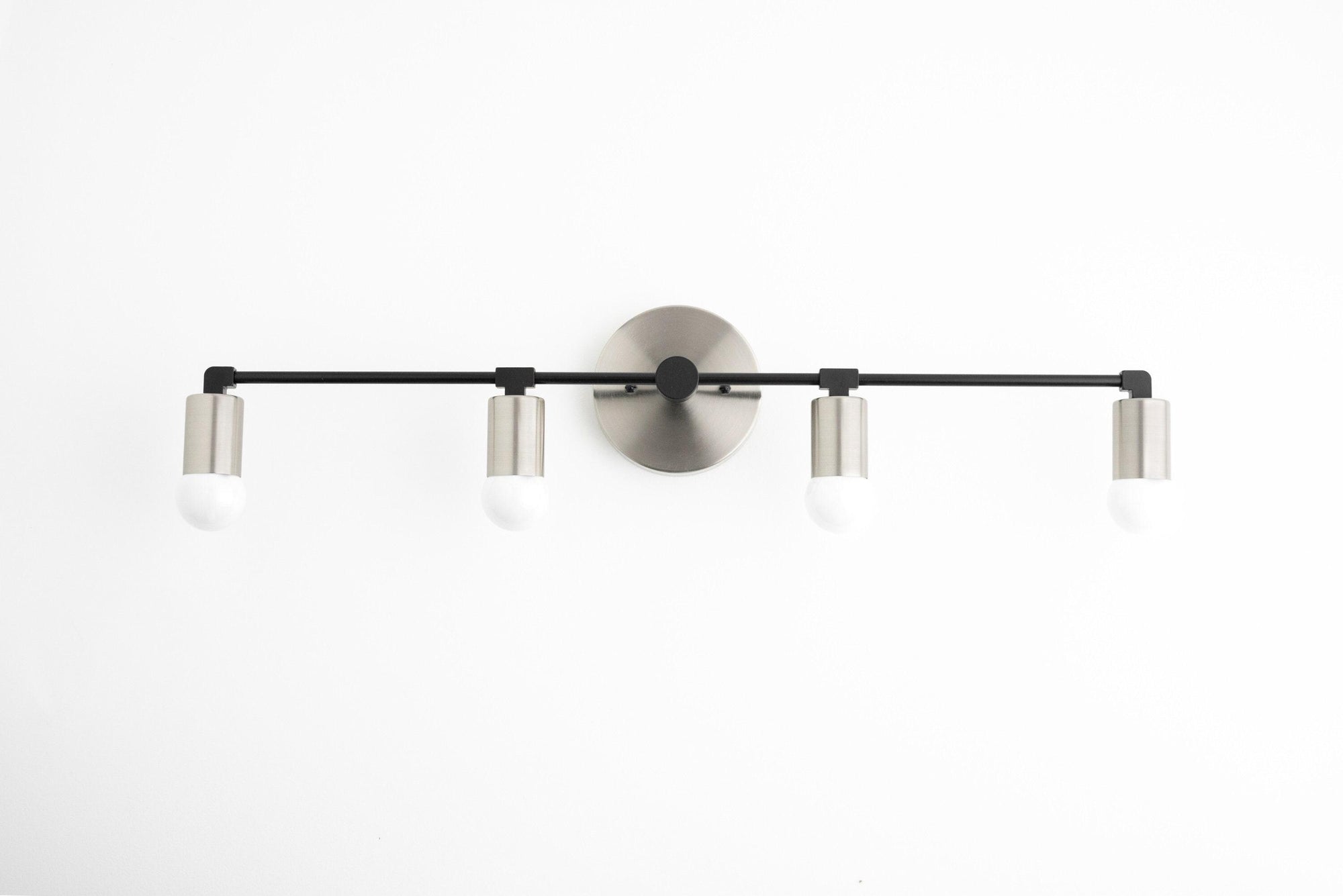 VANITY LIGHT MODEL NO. 5003