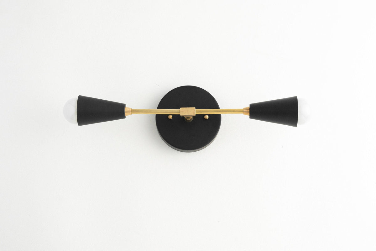VANITY LIGHT MODEL NO. 3209