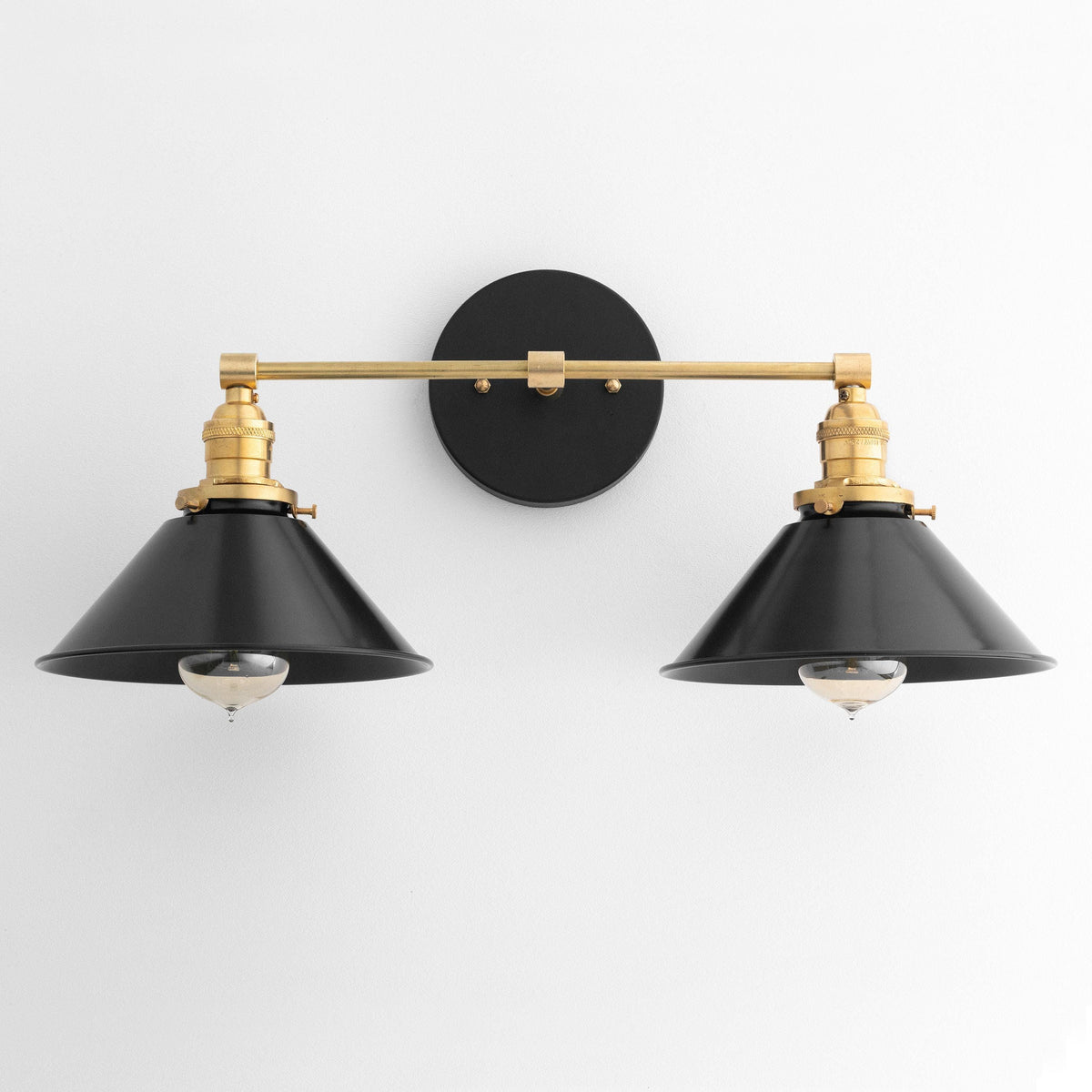 VANITY LIGHT MODEL NO. 9468