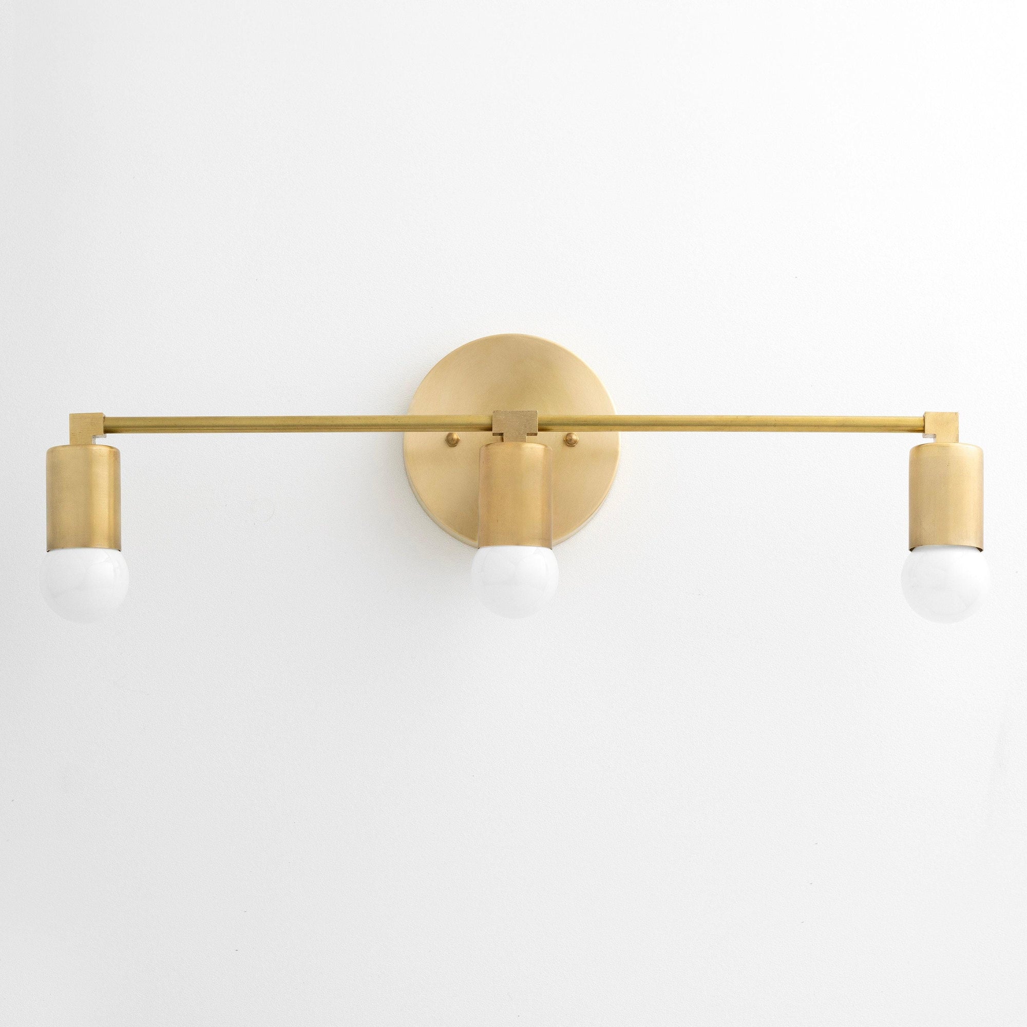 VANITY LIGHT MODEL NO. 7591