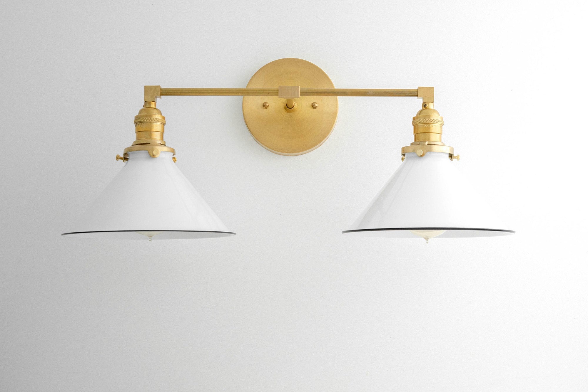 VANITY LIGHT MODEL NO. 6031