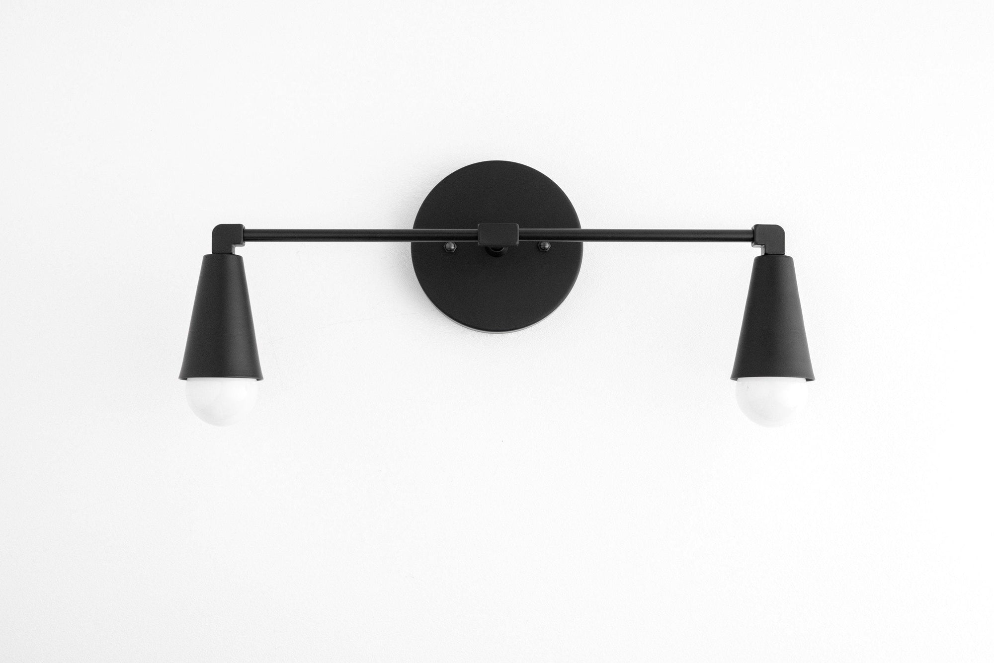 VANITY LIGHT MODEL NO. 1298