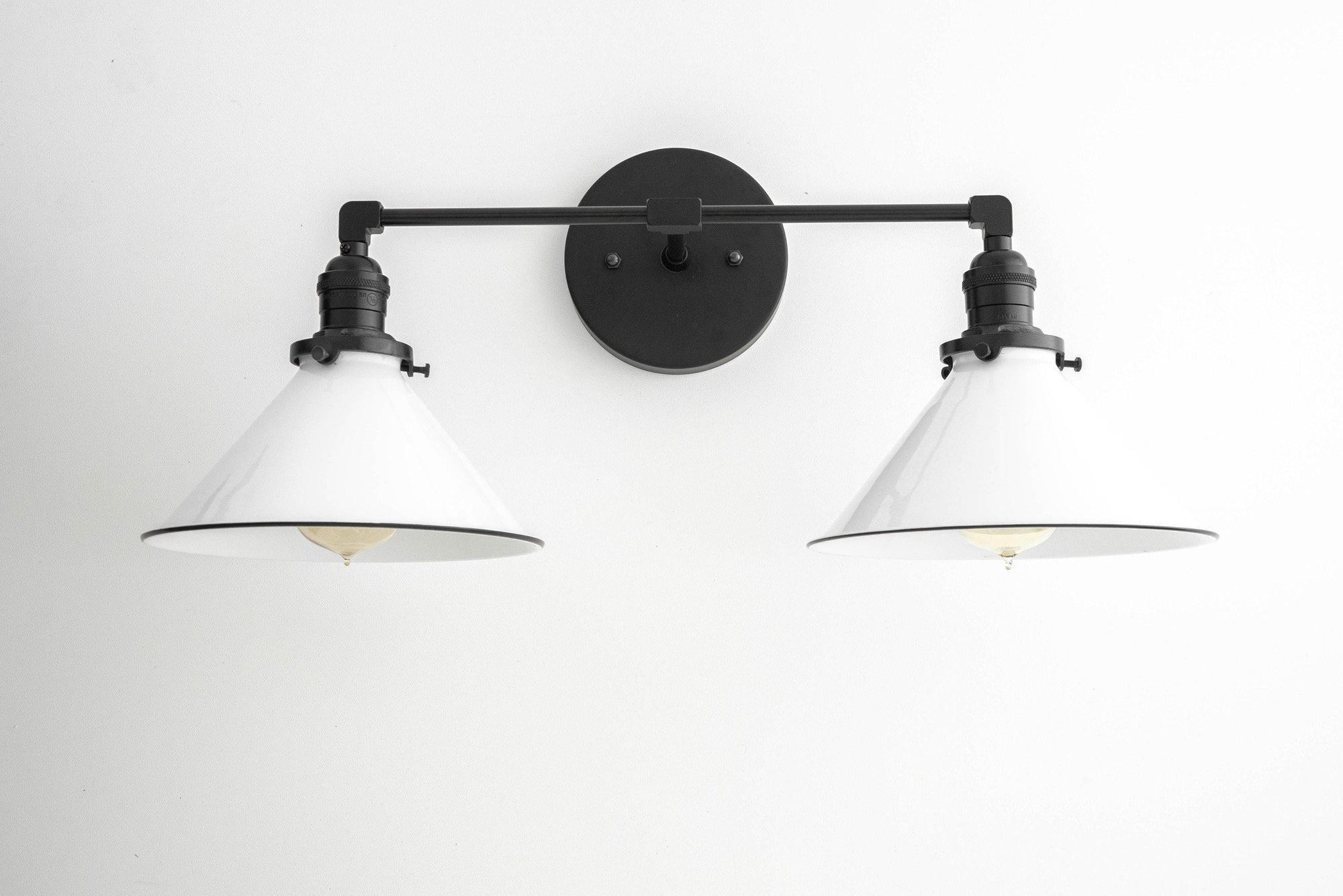 VANITY LIGHT MODEL NO. 6031