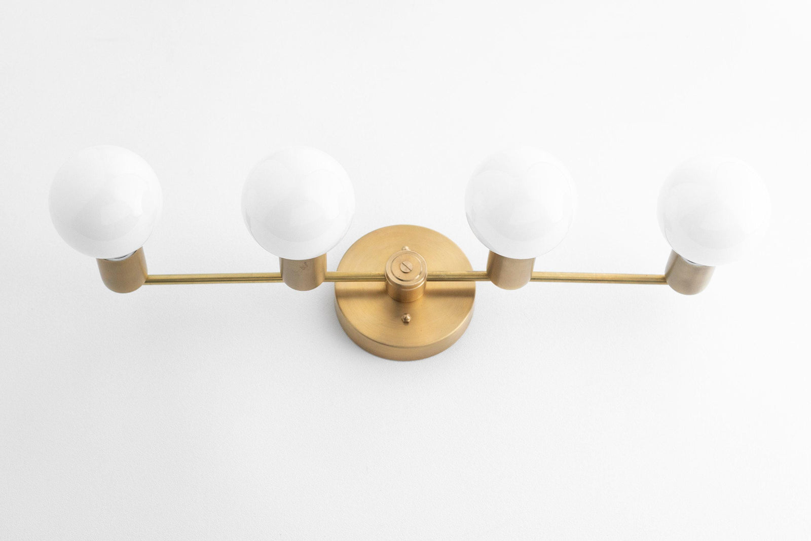 VANITY LIGHT MODEL NO. 1113