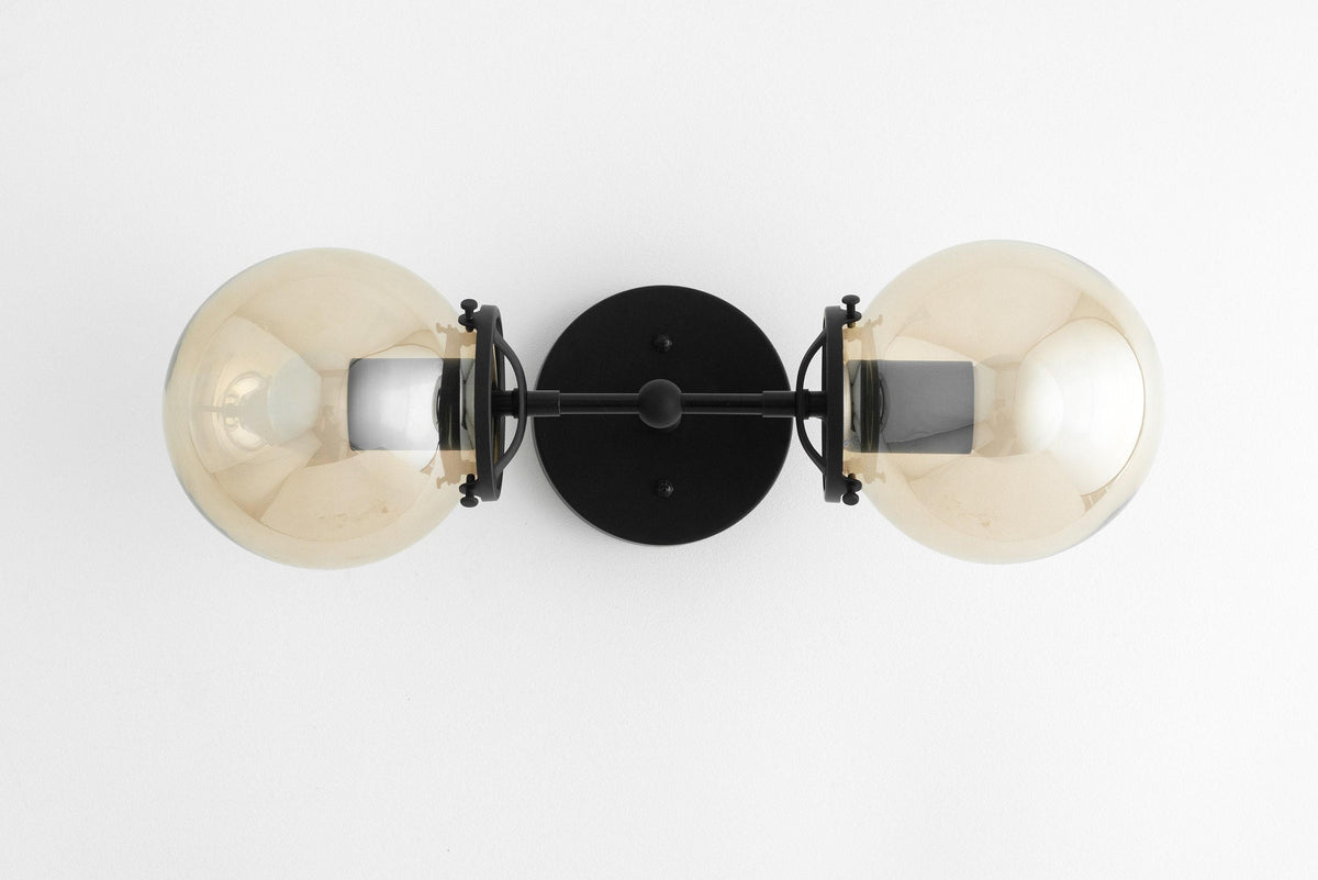 VANITY LIGHT MODEL NO. 8983
