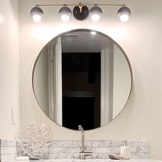 VANITY LIGHT MODEL NO. 0190