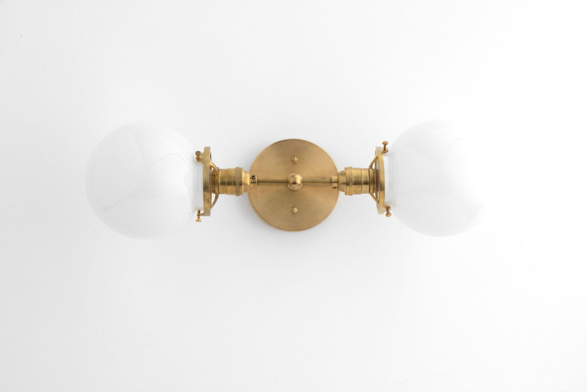 VANITY LIGHT MODEL NO. 9543