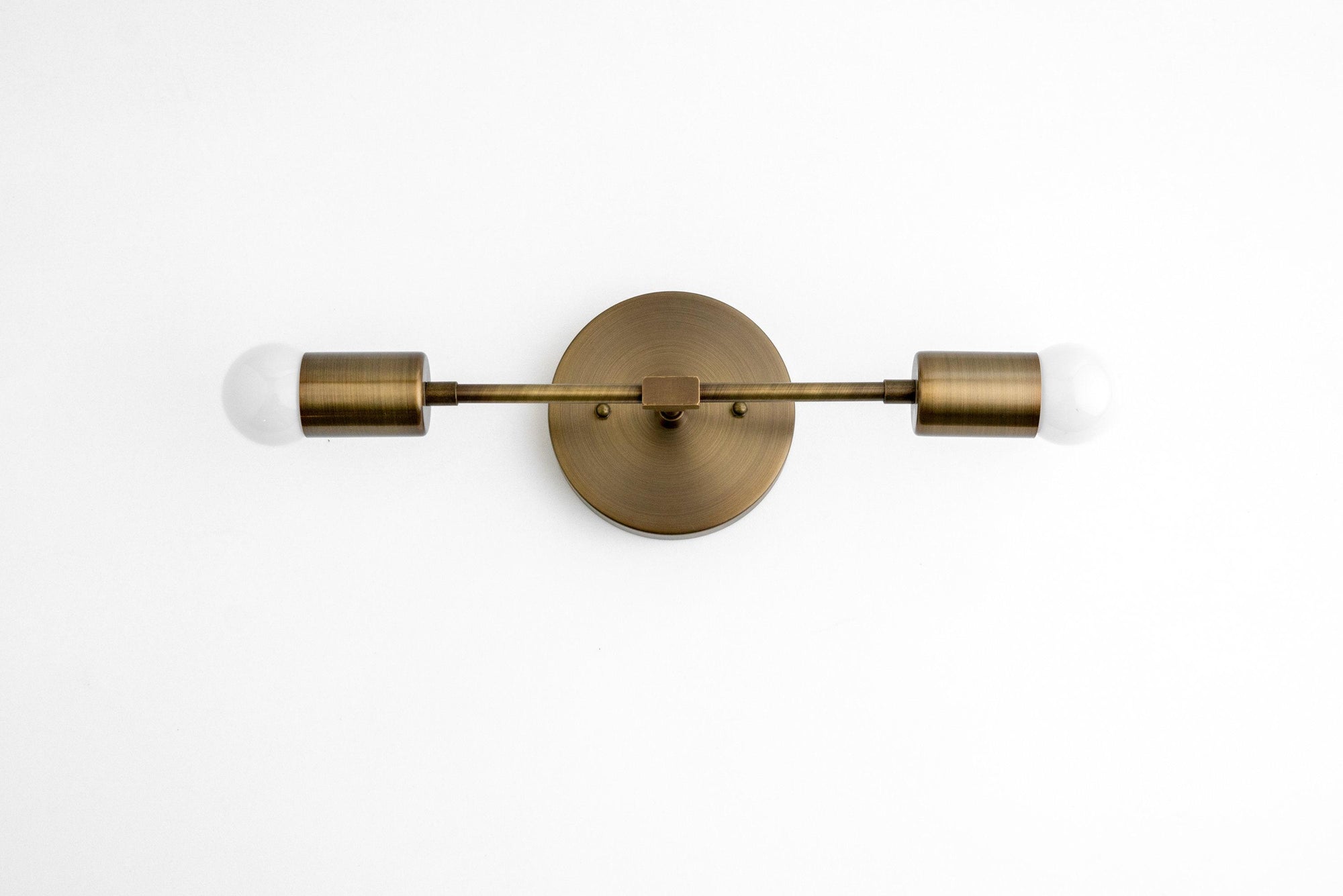 VANITY LIGHT MODEL NO. 5563