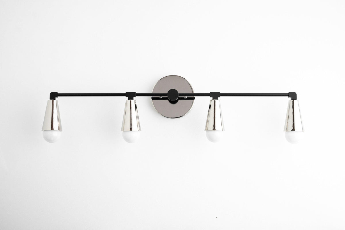 VANITY LIGHT MODEL NO. 5773