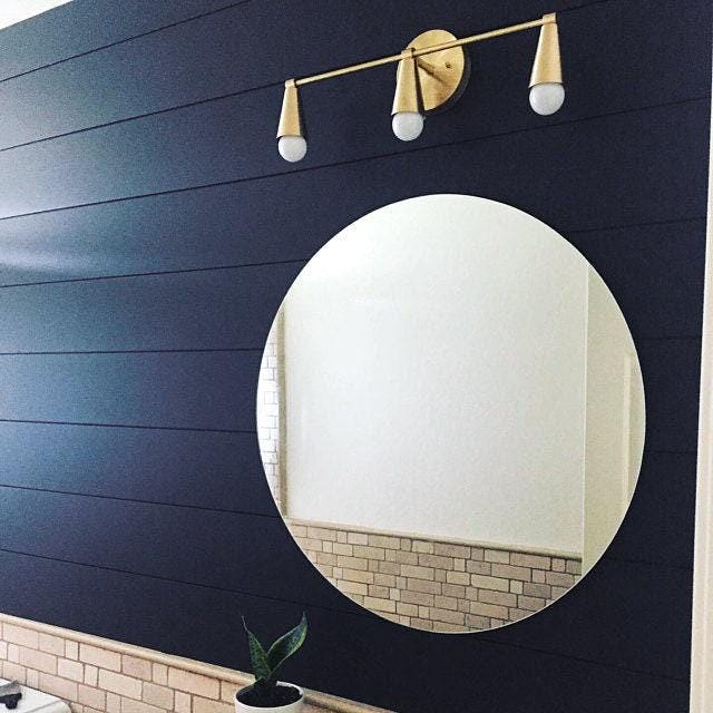 VANITY LIGHT MODEL NO. 9945