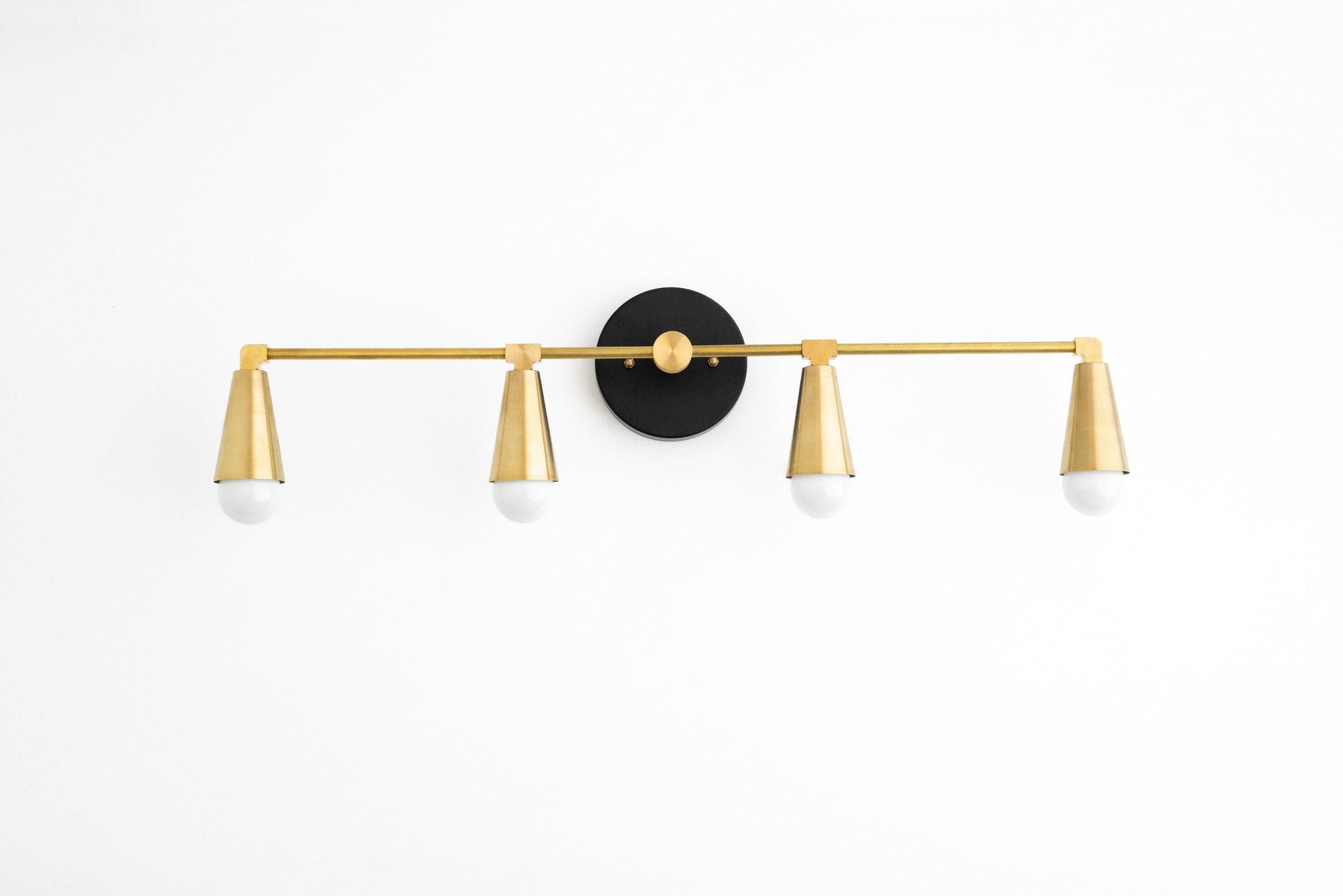 VANITY LIGHT MODEL NO. 5773