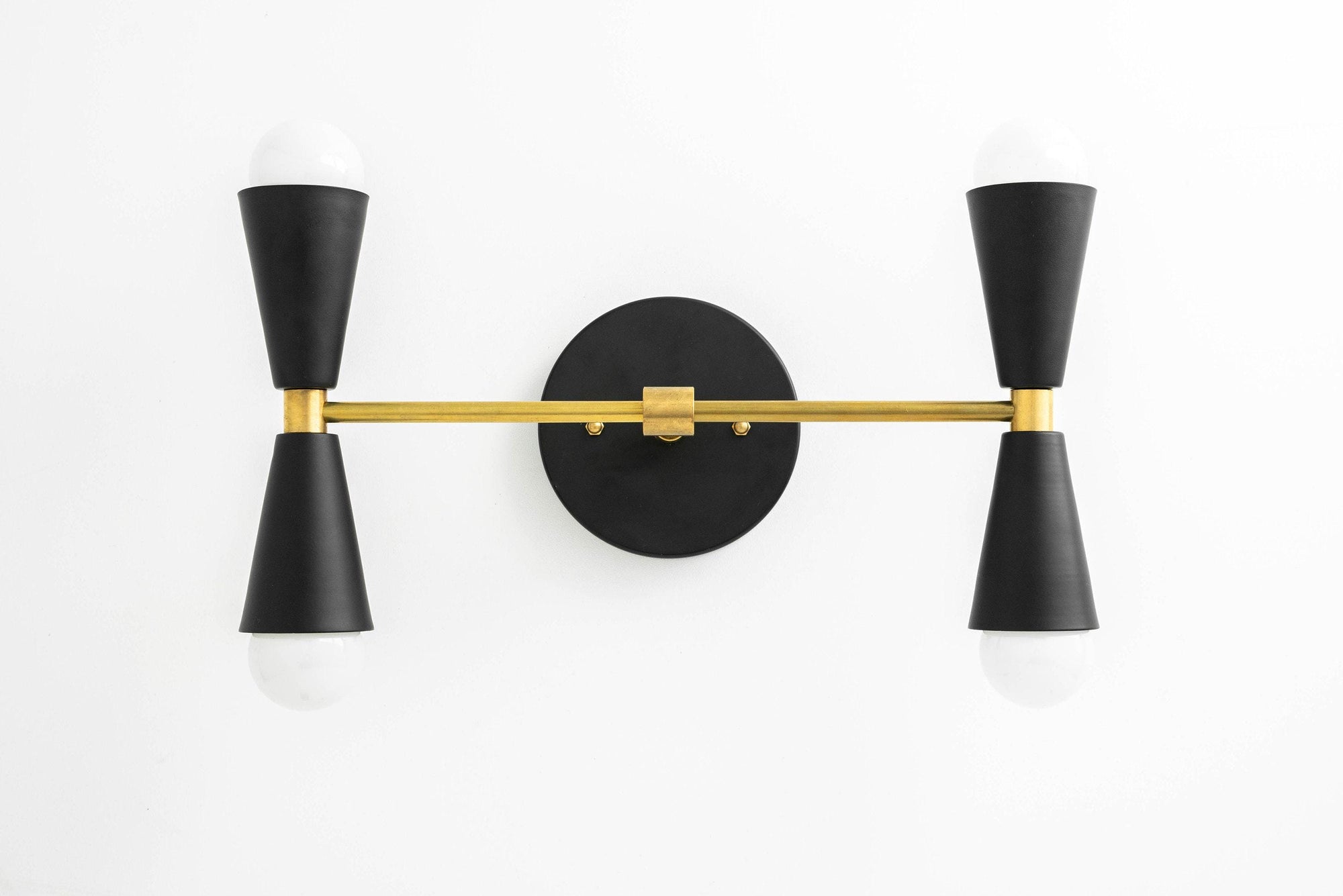 VANITY LIGHT MODEL NO. 7363