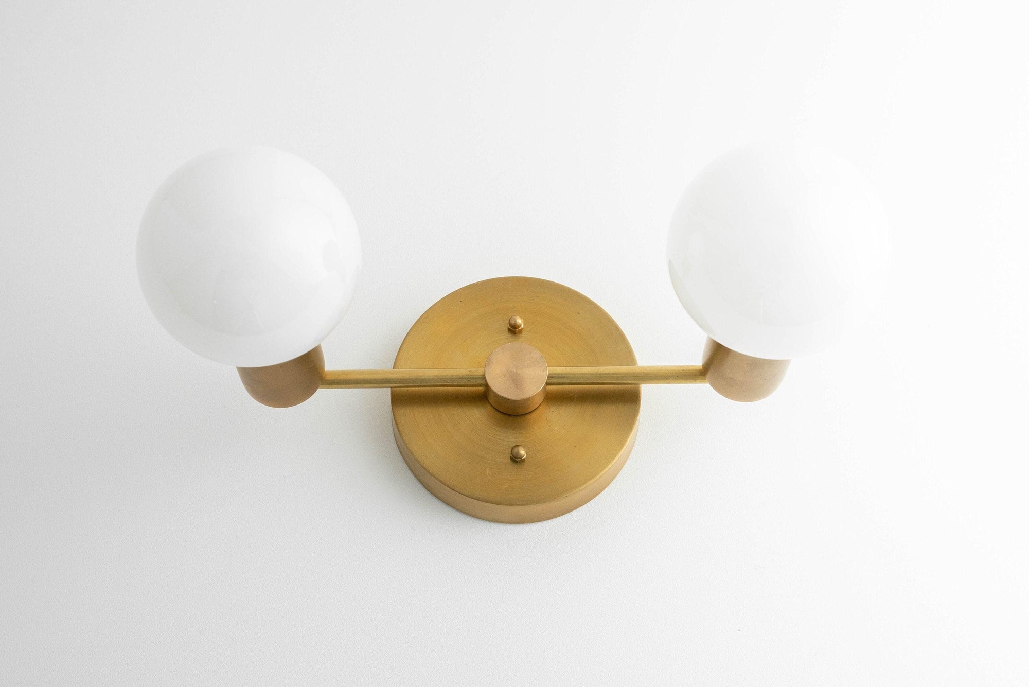 VANITY LIGHT MODEL NO. 7826