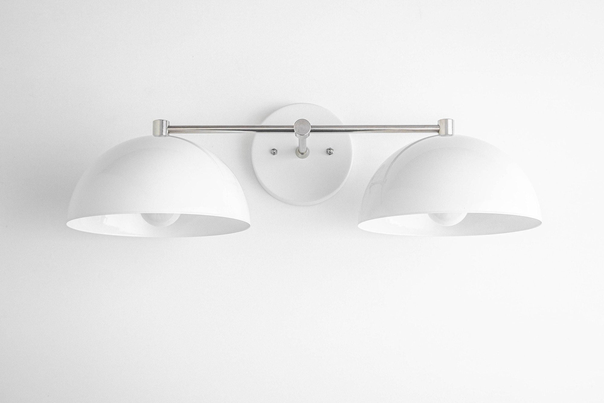 VANITY LIGHT MODEL NO. 1422