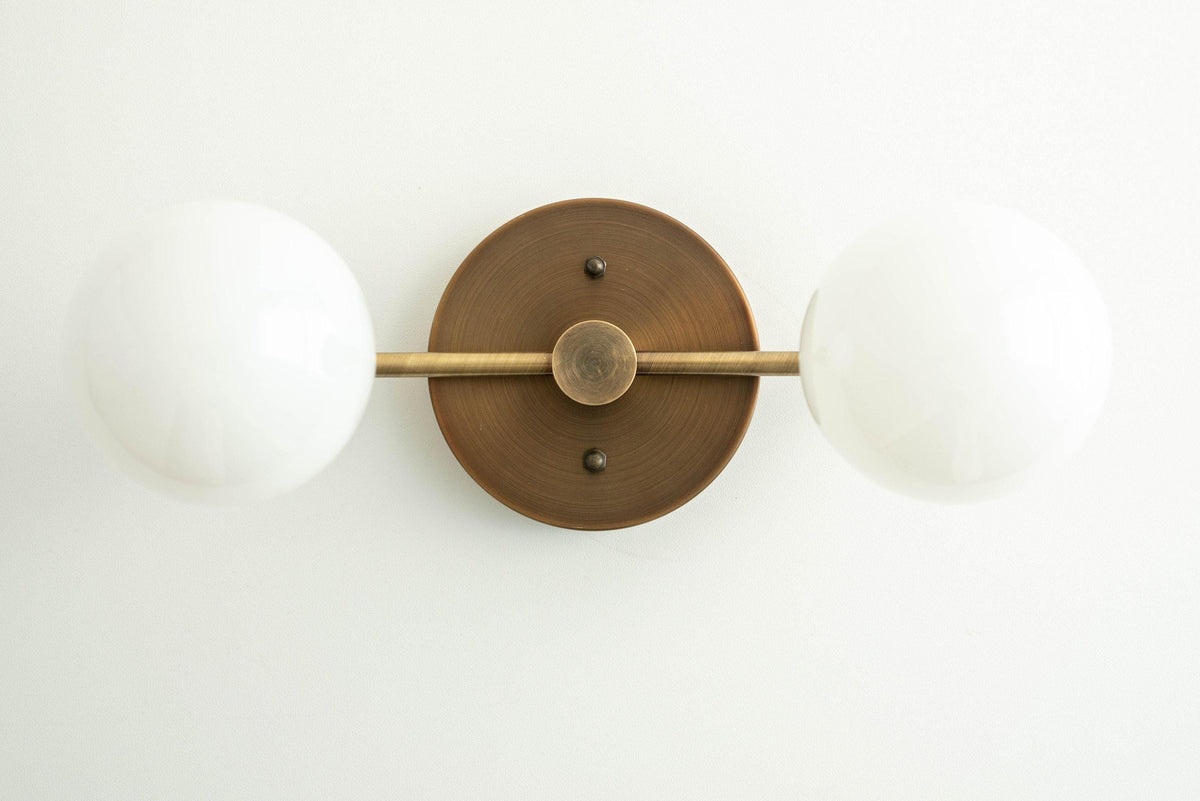 VANITY LIGHT MODEL NO. 7826