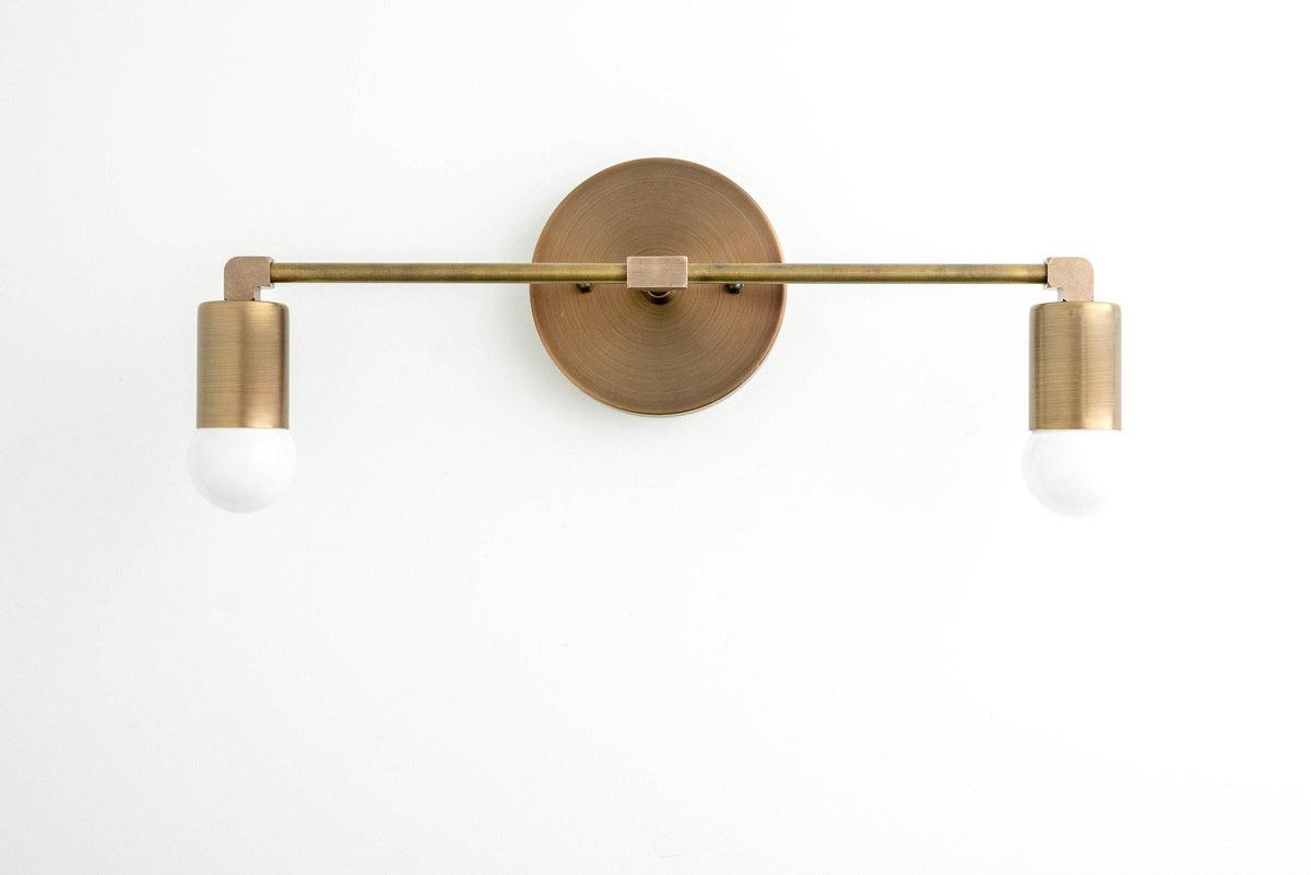 VANITY LIGHT MODEL NO. 8412