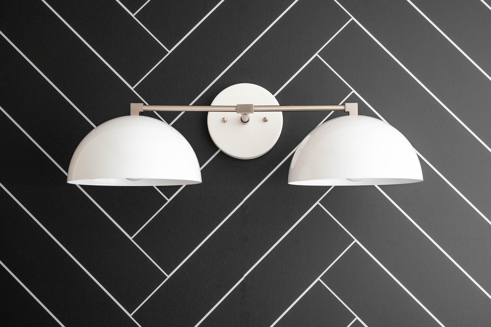 VANITY LIGHT MODEL NO. 1422