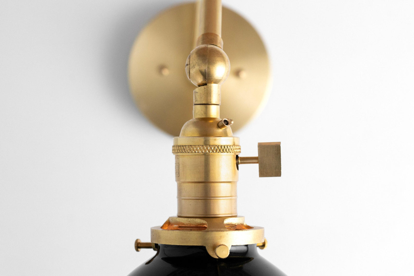 SCONCE MODEL NO. 3208