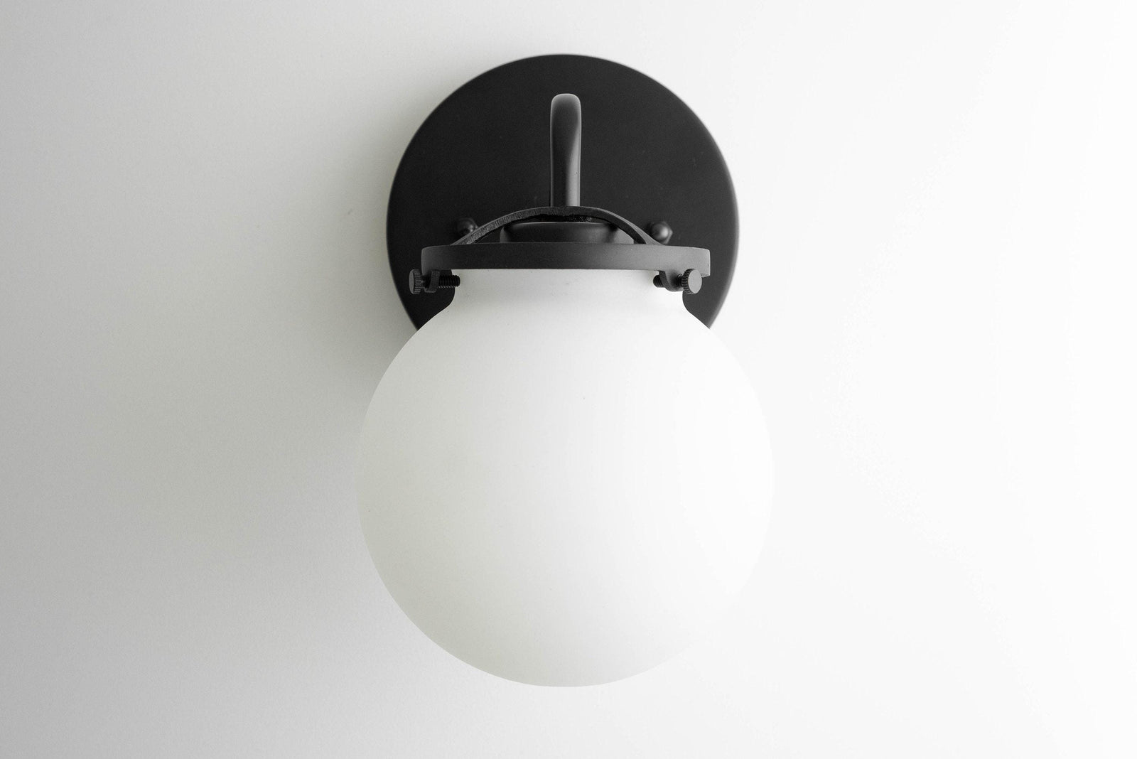 SCONCE MODEL NO. 3772