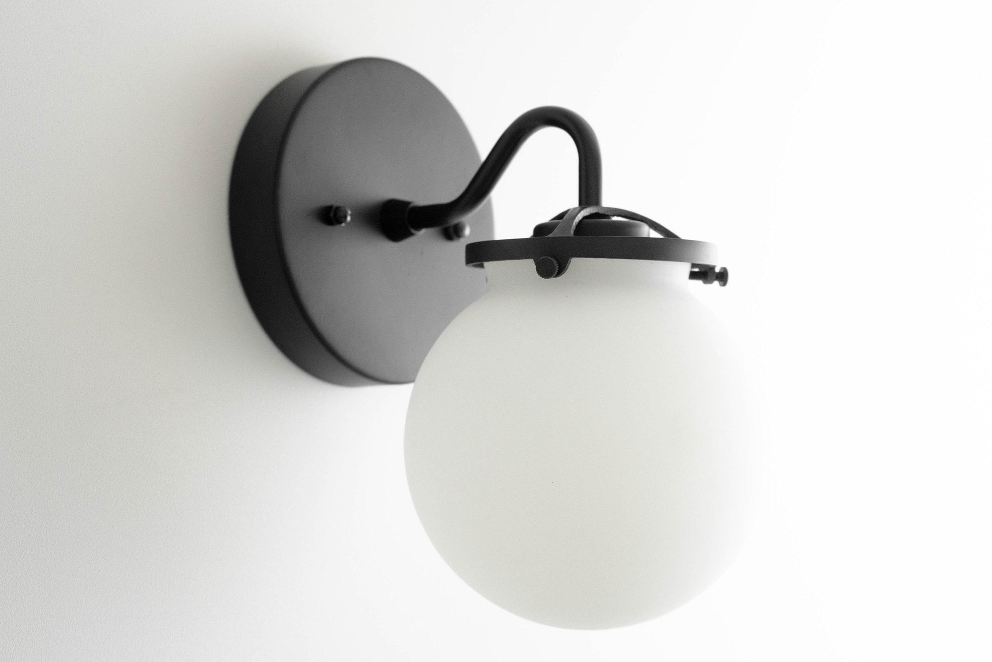 SCONCE MODEL NO. 3772