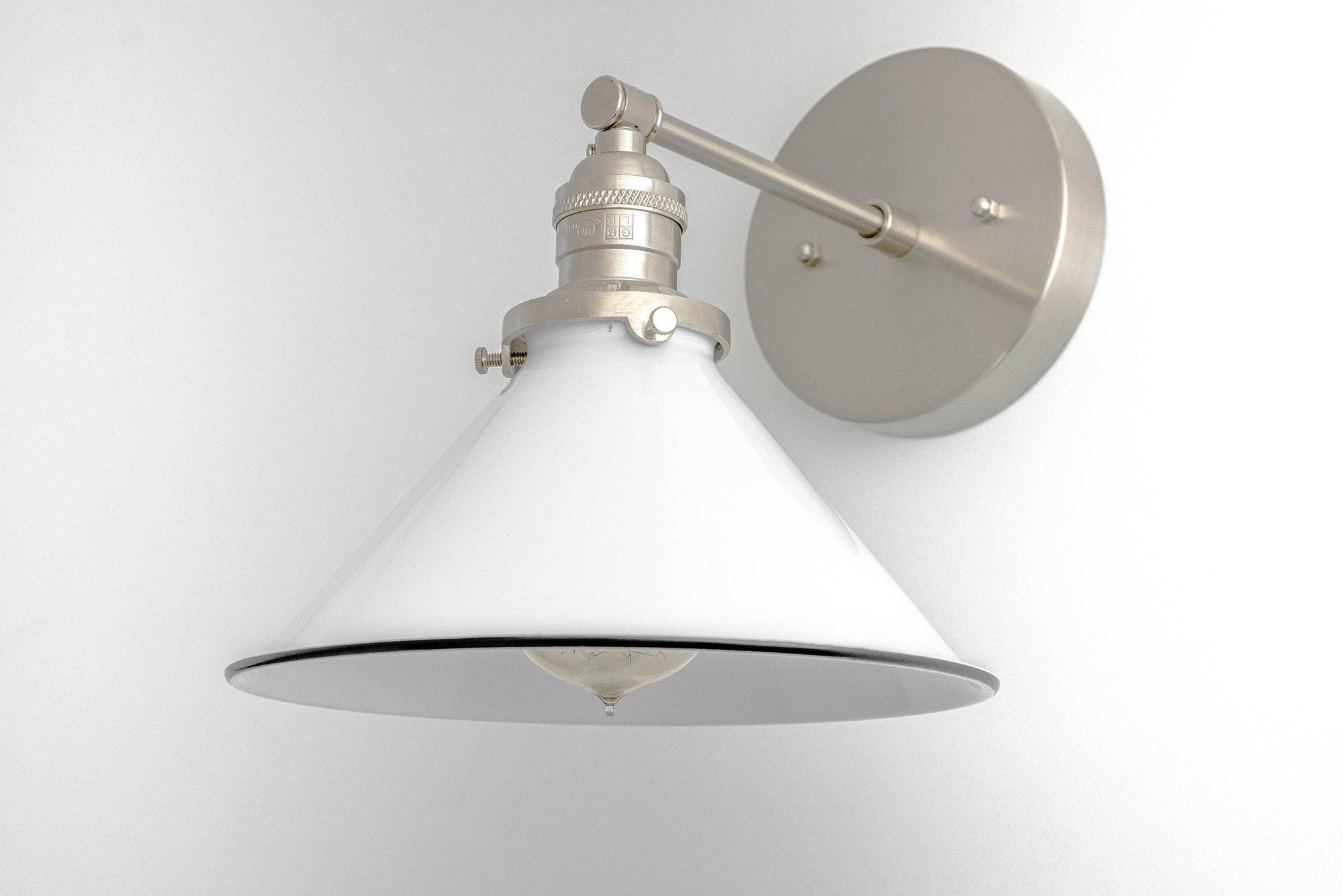 SCONCE MODEL NO. 0577