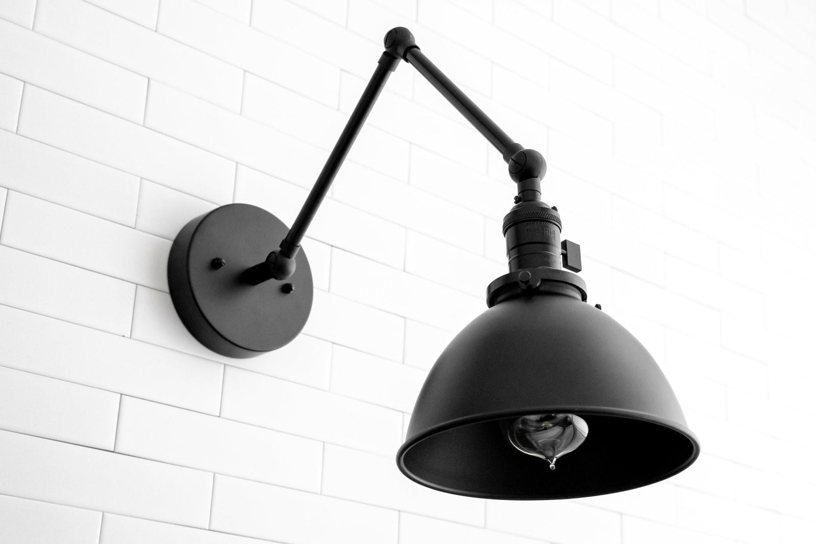 SCONCE MODEL NO. 2560
