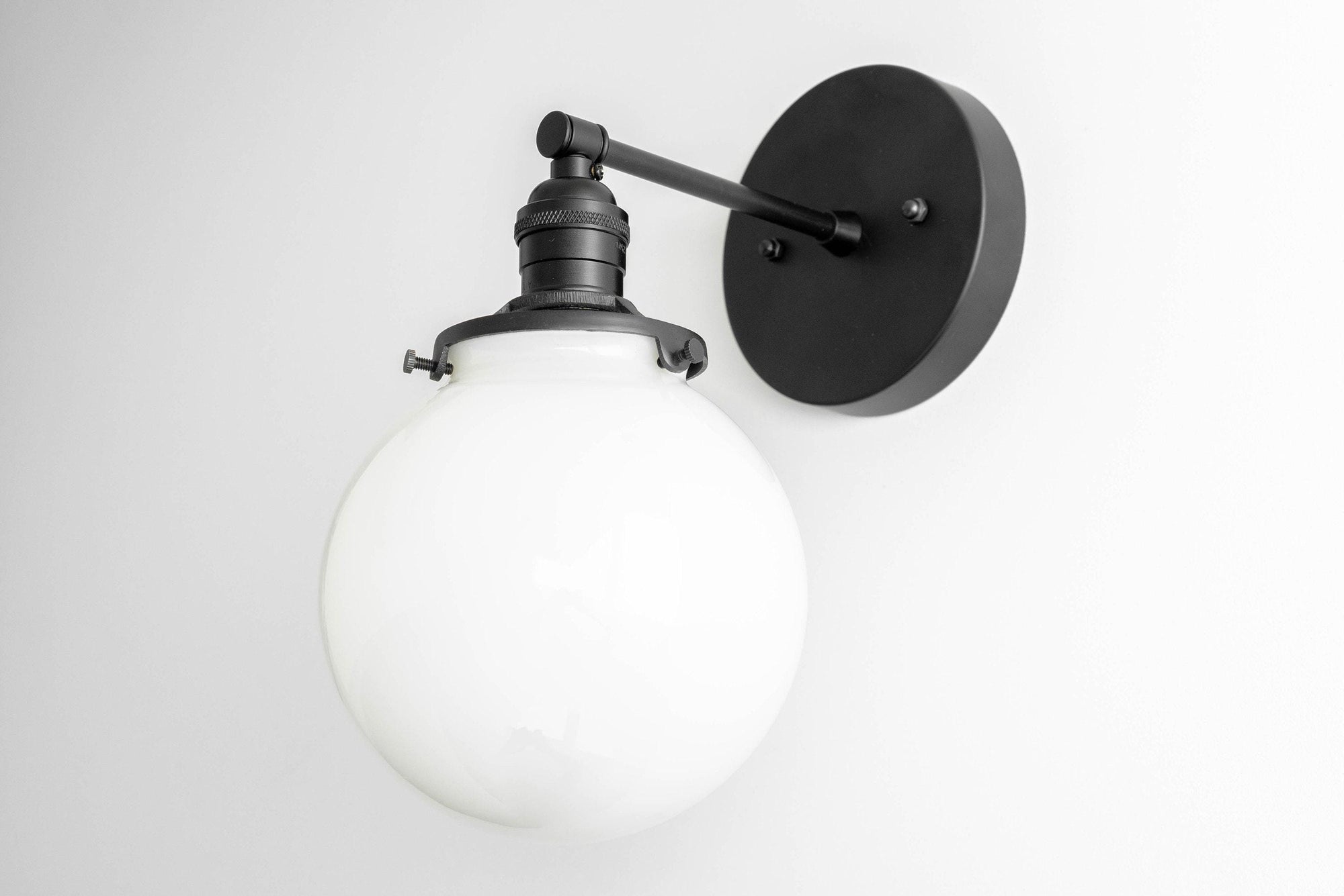 SCONCE MODEL NO. 1077