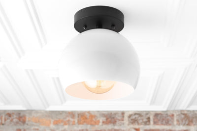 CEILING LIGHT MODEL NO. 4947