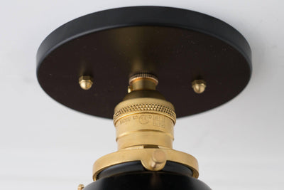 CEILING LIGHT MODEL NO. 7046