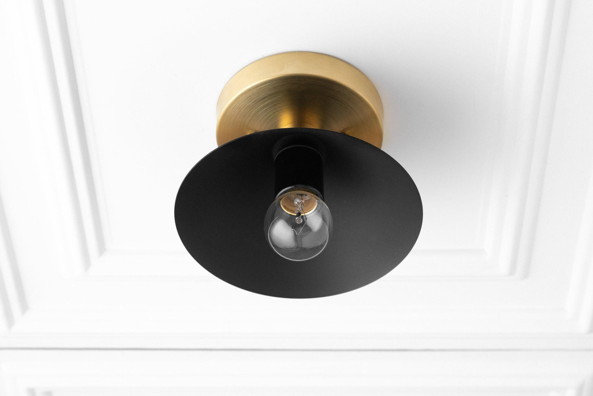 CEILING LIGHT MODEL NO. 2473