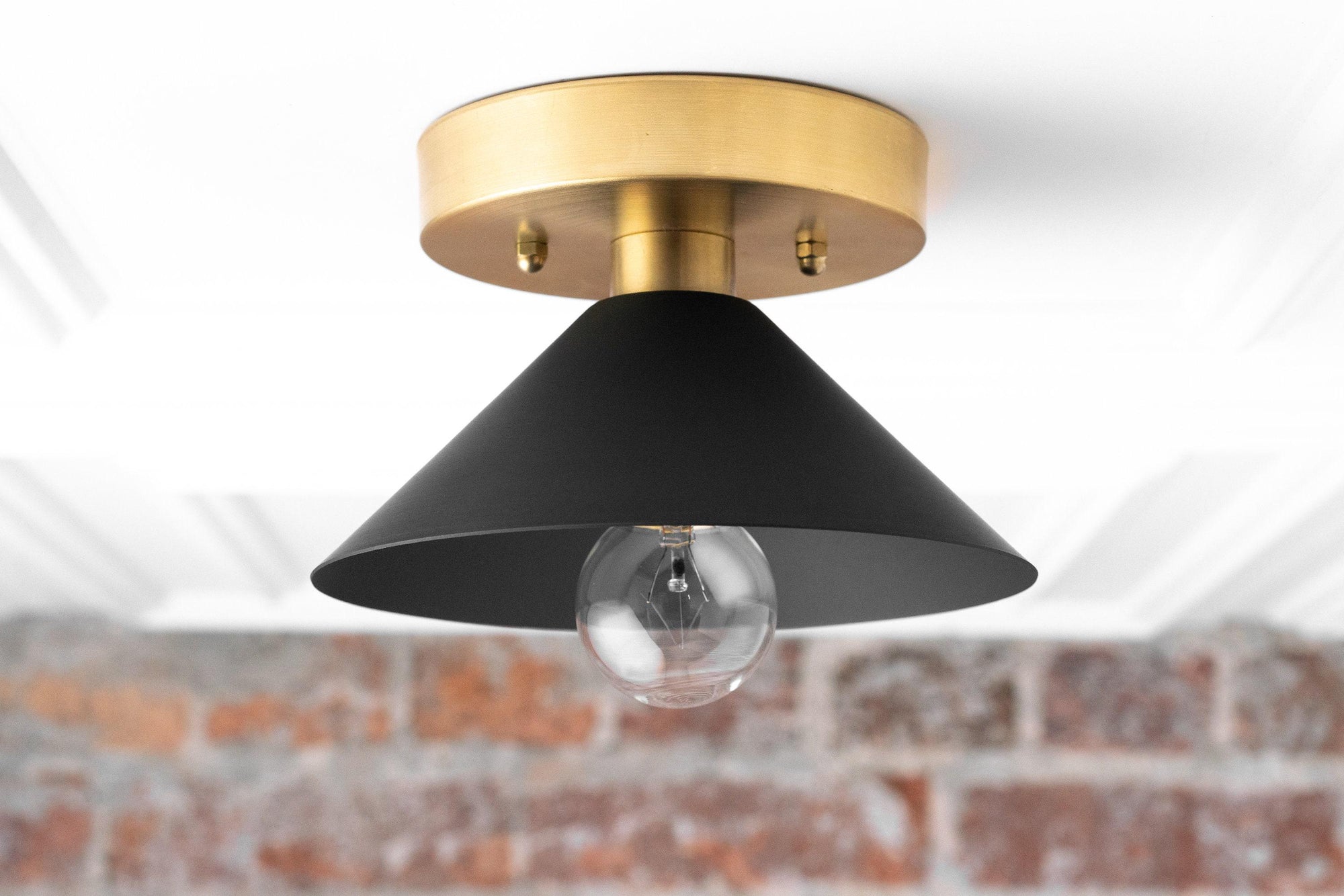 CEILING LIGHT MODEL NO. 2473