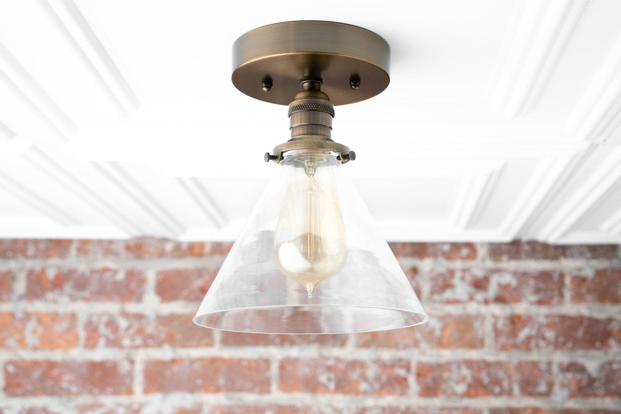 CEILING LIGHT MODEL NO. 4656