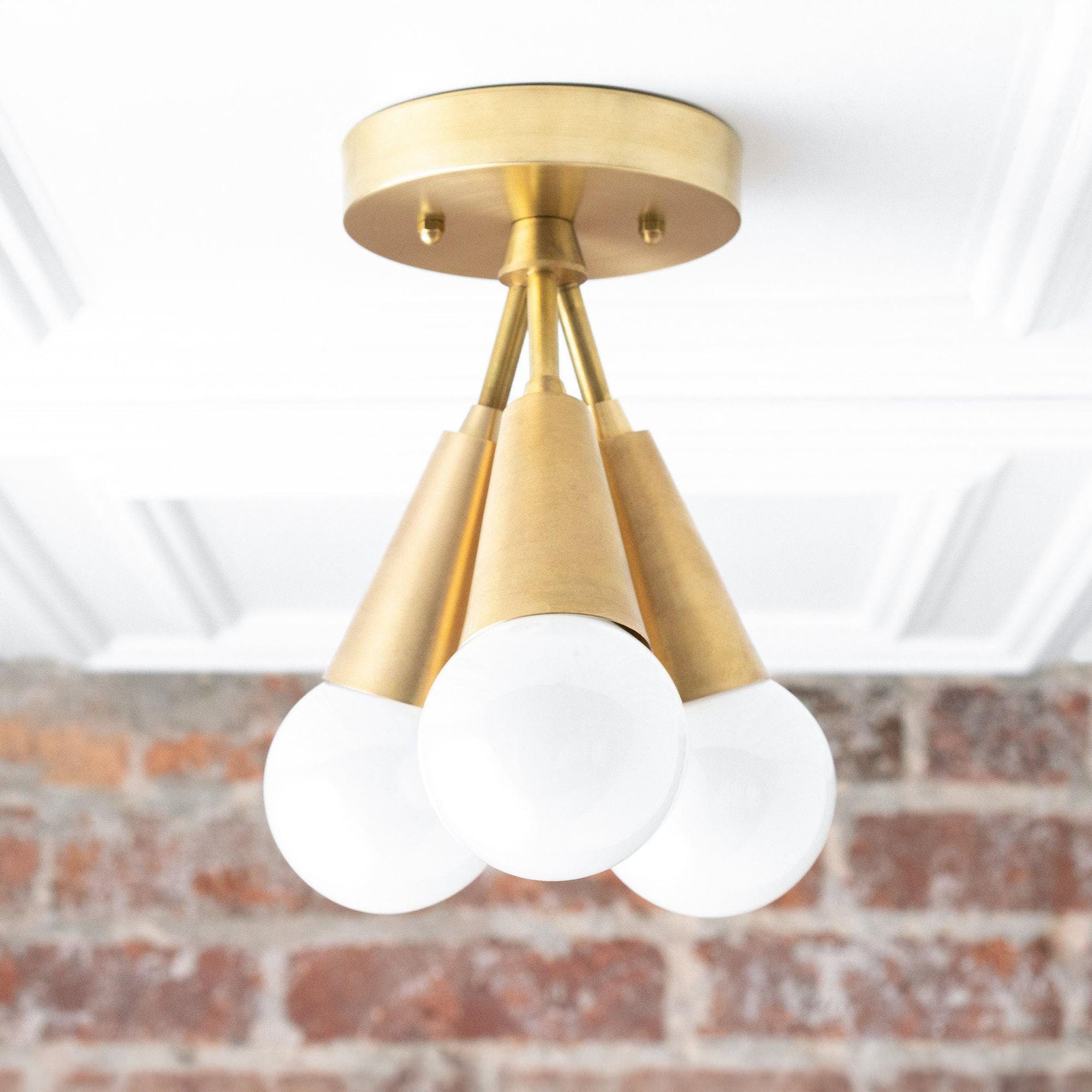 CEILING LIGHT MODEL NO. 0077