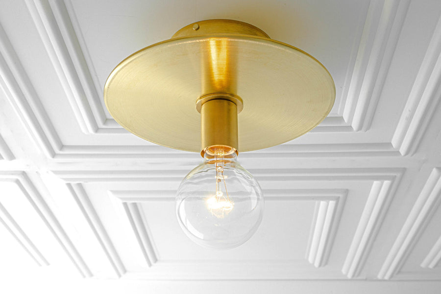 CEILING LIGHT MODEL NO. 7746