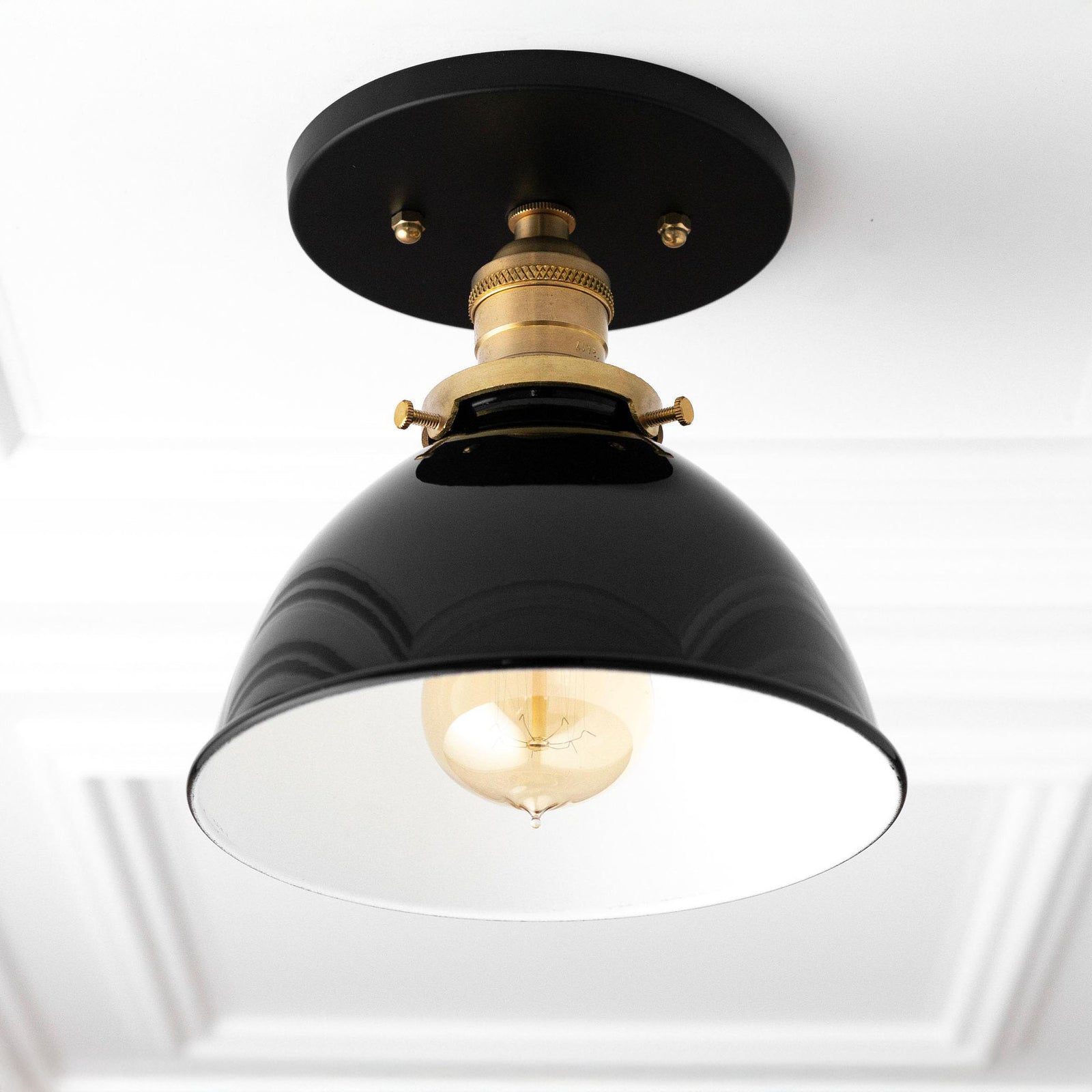 CEILING LIGHT MODEL NO. 7538