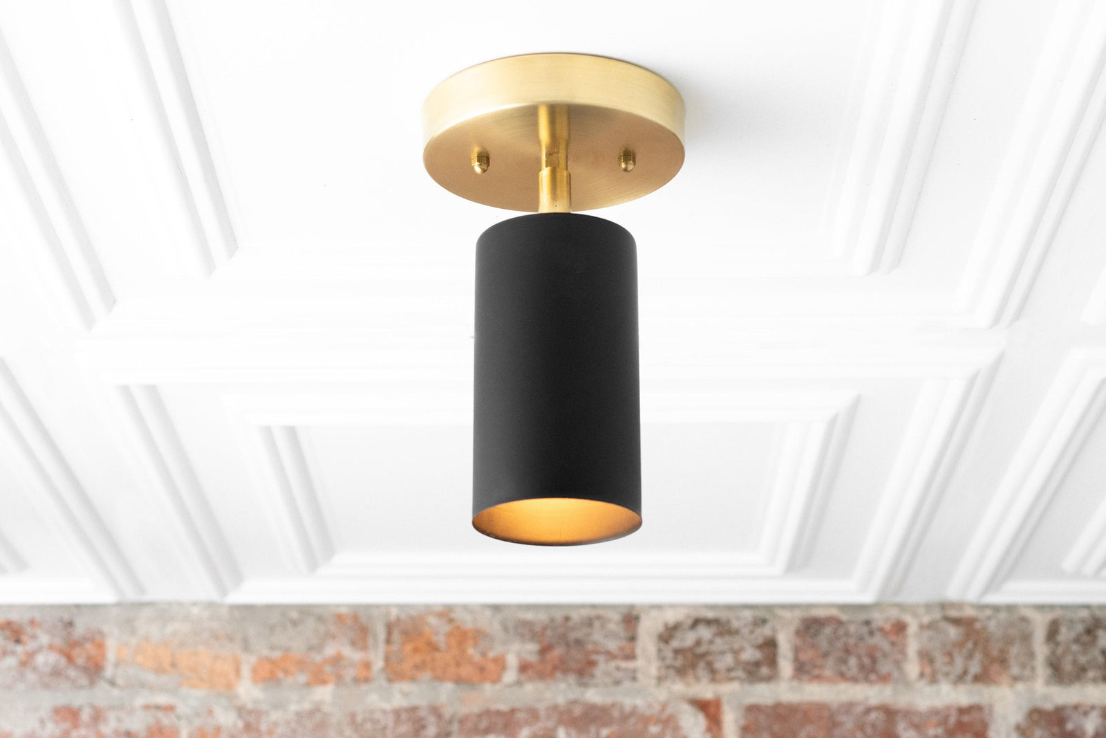 CEILING LIGHT MODEL NO. 2462