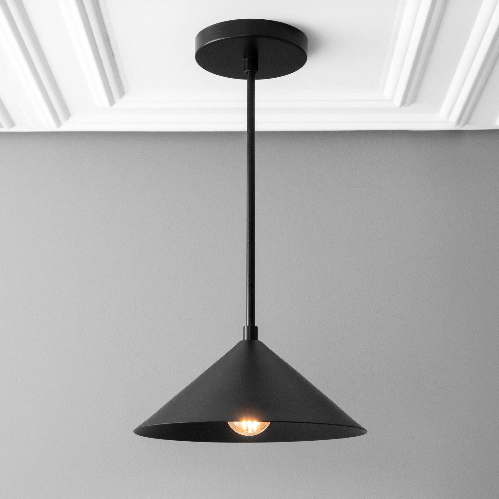 PENDANT MODEL NO. 9692