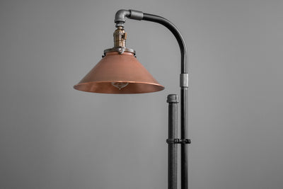 FLOOR LAMP MODEL No. 9100