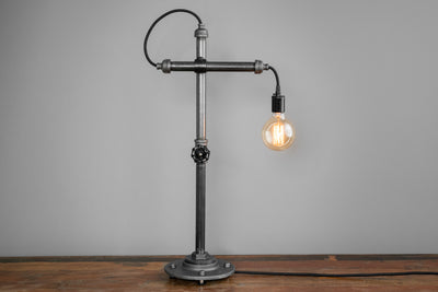 TABLE LAMP MODEL No. 1172