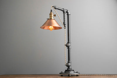 TABLE LAMP MODEL No. 3929
