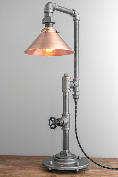 TABLE LAMP MODEL No. 8477
