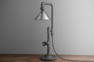 TABLE LAMP MODEL No. 4839