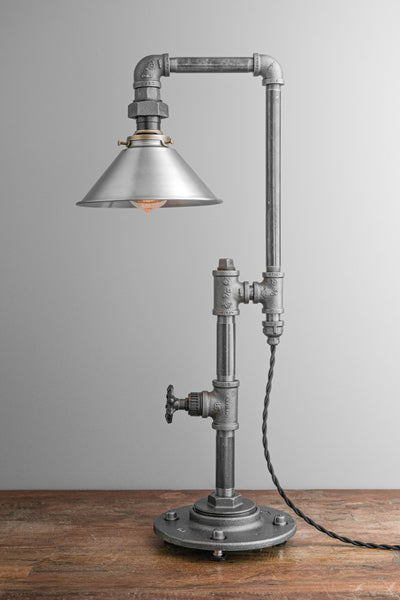 TABLE LAMP MODEL No. 4839