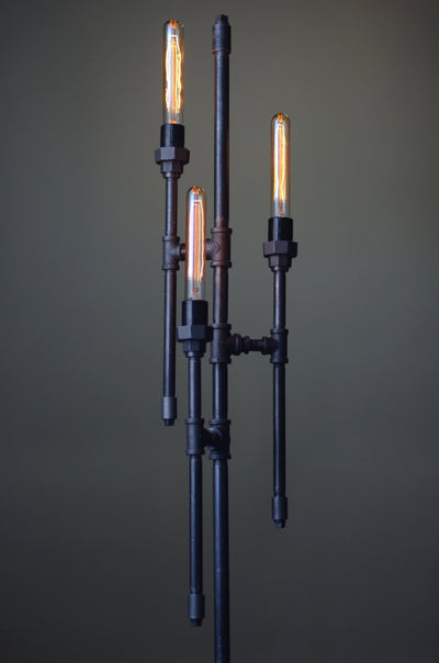 FLOOR LAMP MODEL No. 6259
