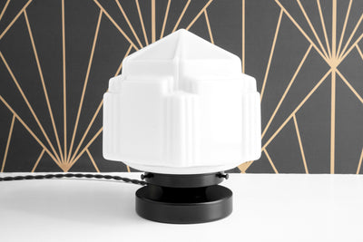 TABLE LAMP MODEL No. 0784